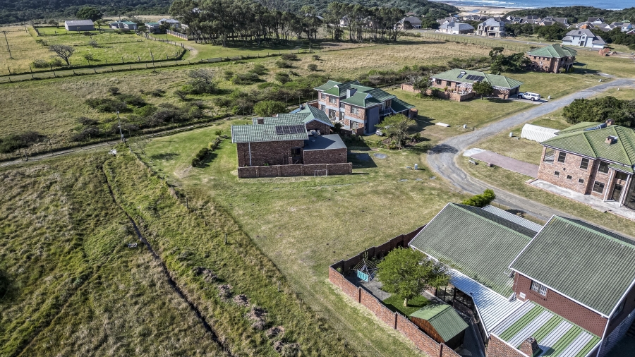 0 Bedroom Property for Sale in Cove Rock Eastern Cape